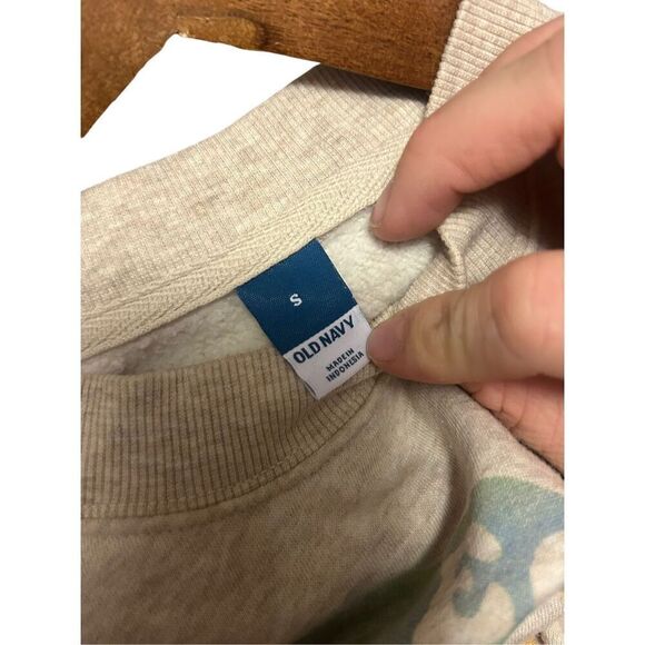 Old navy sweater size small - Picture 3 of 4